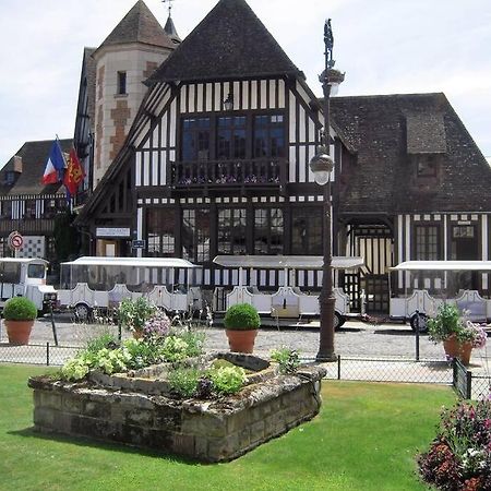 Maison Moderne Et Spacieuse Au Centre De Deauville Ngoại thất bức ảnh