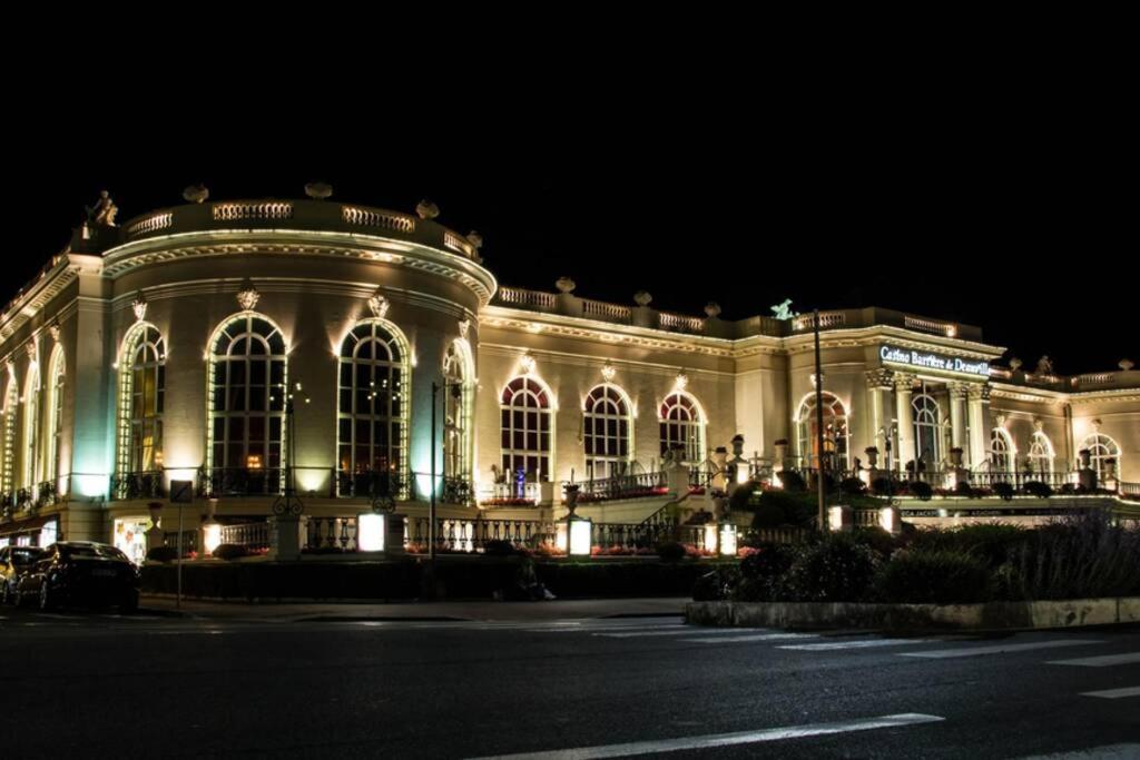Maison Moderne Et Spacieuse Au Centre De Deauville Ngoại thất bức ảnh
